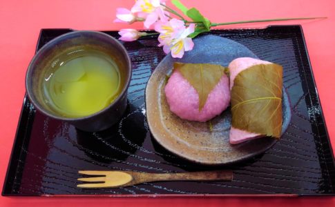 桜餅はいつ食べる？